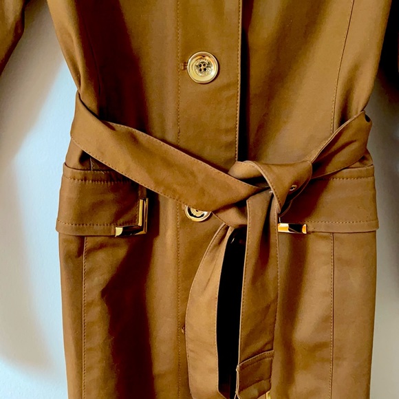 Michael Kors Tan Trench Coat - Picture 4 of 10